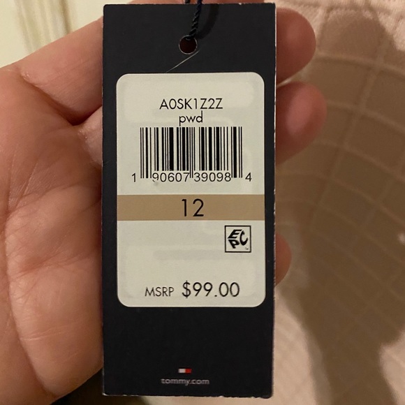 NWT Tommy Hilfiger Dress size 12 - Picture 3 of 6